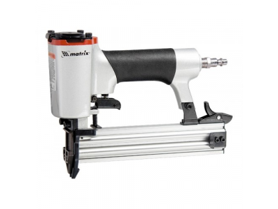 Нейлер пневматический для гвоздей от 10 до 32 мм// MATRIX от MATRIX Нейлер пневматический для гвоздей от 10 до 32 мм// MATRIX
