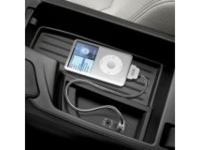 Адаптер Micro USB BMW для I-Pod/I-Phone, артикул 61122336423 от BMW Адаптер Micro USB BMW для I-Pod/I-Phone, артикул 61122336423